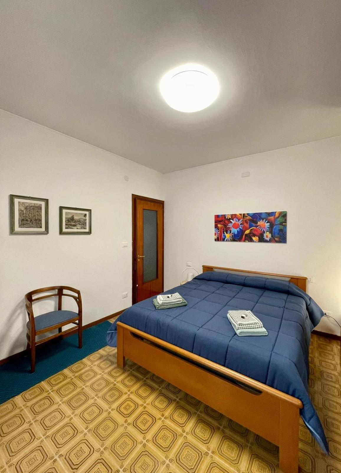 Matchpoint Apartment *